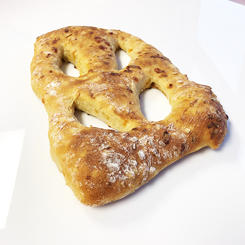 FOUGASSE À L'OIGNON ET AU CHEDDAR SURGELÉE - 9 x 300 g